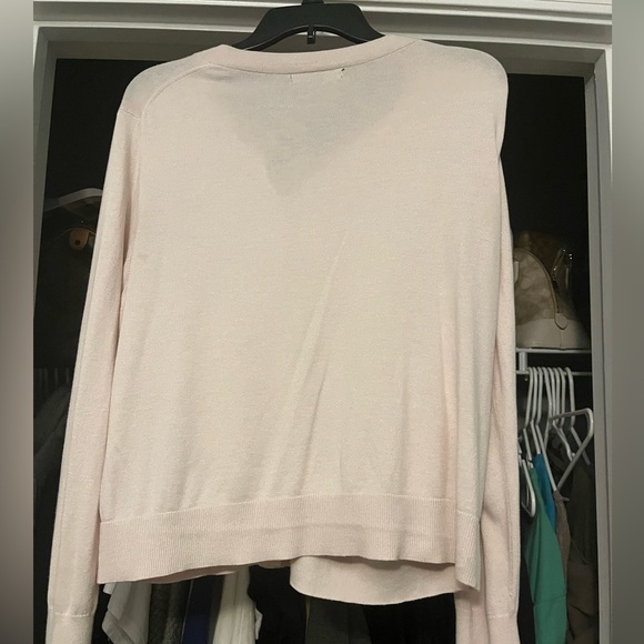 Button down sweater - Picture 2 of 4